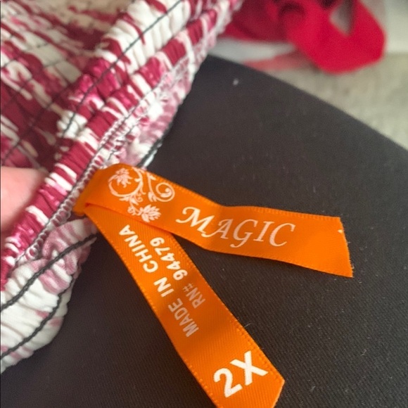 Magic Red Patterned dress - Picture 2 of 9